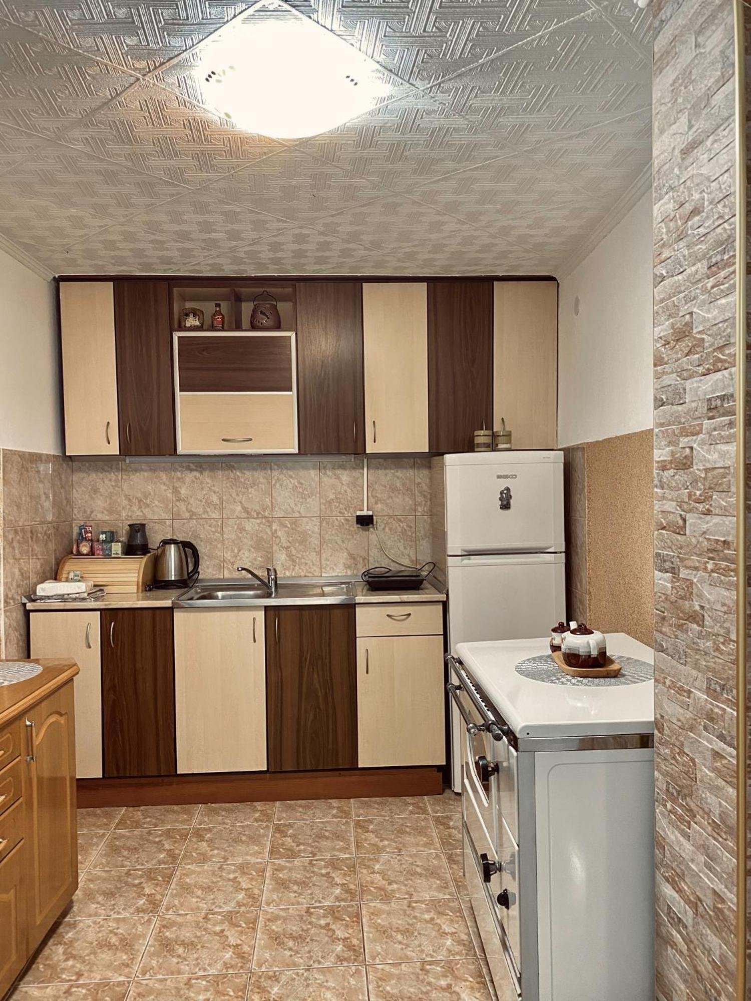 סטינג'ה Apartman Konatar מראה חיצוני תמונה